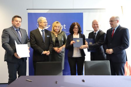 Podpisano umowę na unijne dofinansowanie budowy drogi S3