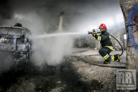 Pożar samochodu w Krzeszówku