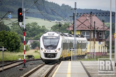 Koleje Dolnośląskie zawieszają kursowanie pociągów transgranicznych do Czech