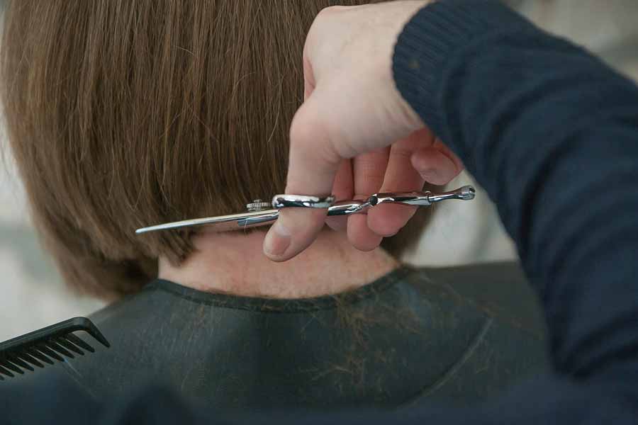 Jak wybrać odpowiednie nożyczki fryzjerskie?