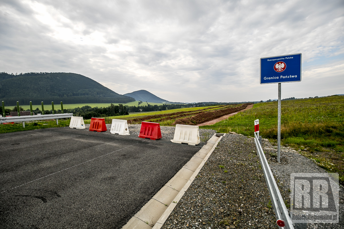 Kolejne informacje w sprawie czeskiej autostrady D11, przedłużenie polskiej S3